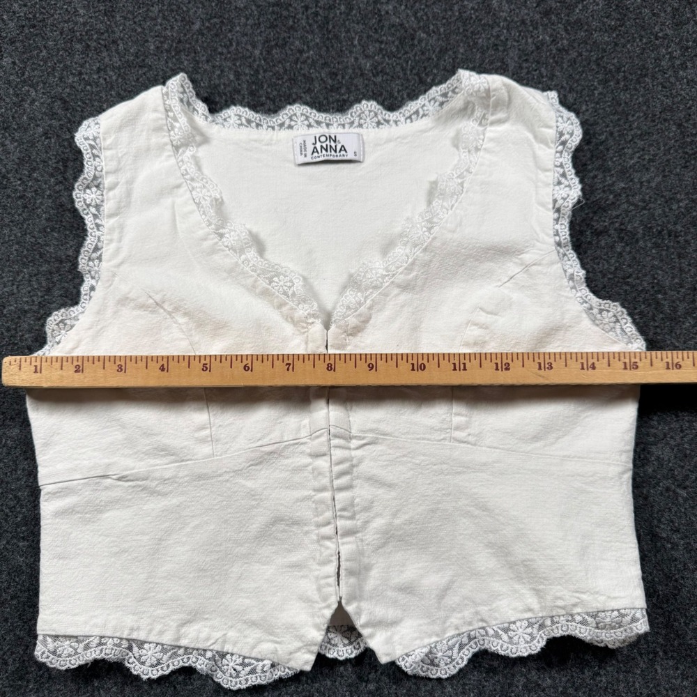 Jon & Anna White Lace Trim Cropped Vest Top Hook Eye Sleeveless Waistcoat Small - Picture 6 of 8